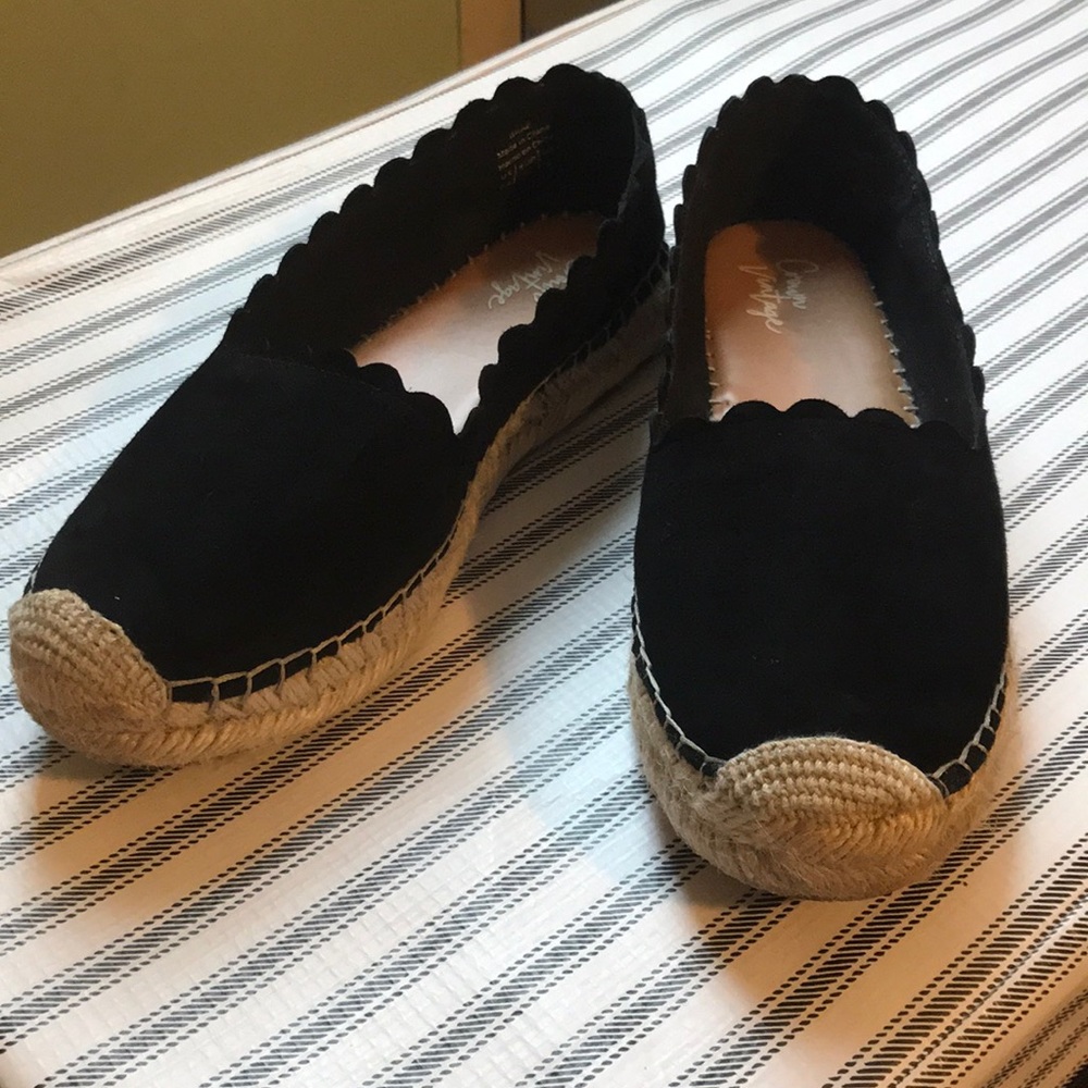 Black Scalloped Espadrilles